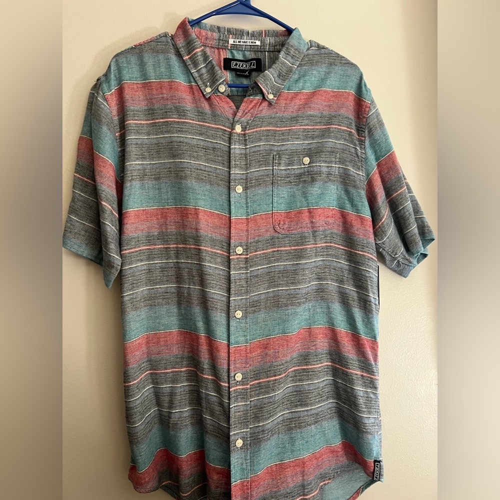 Men’s soft lightweight button down